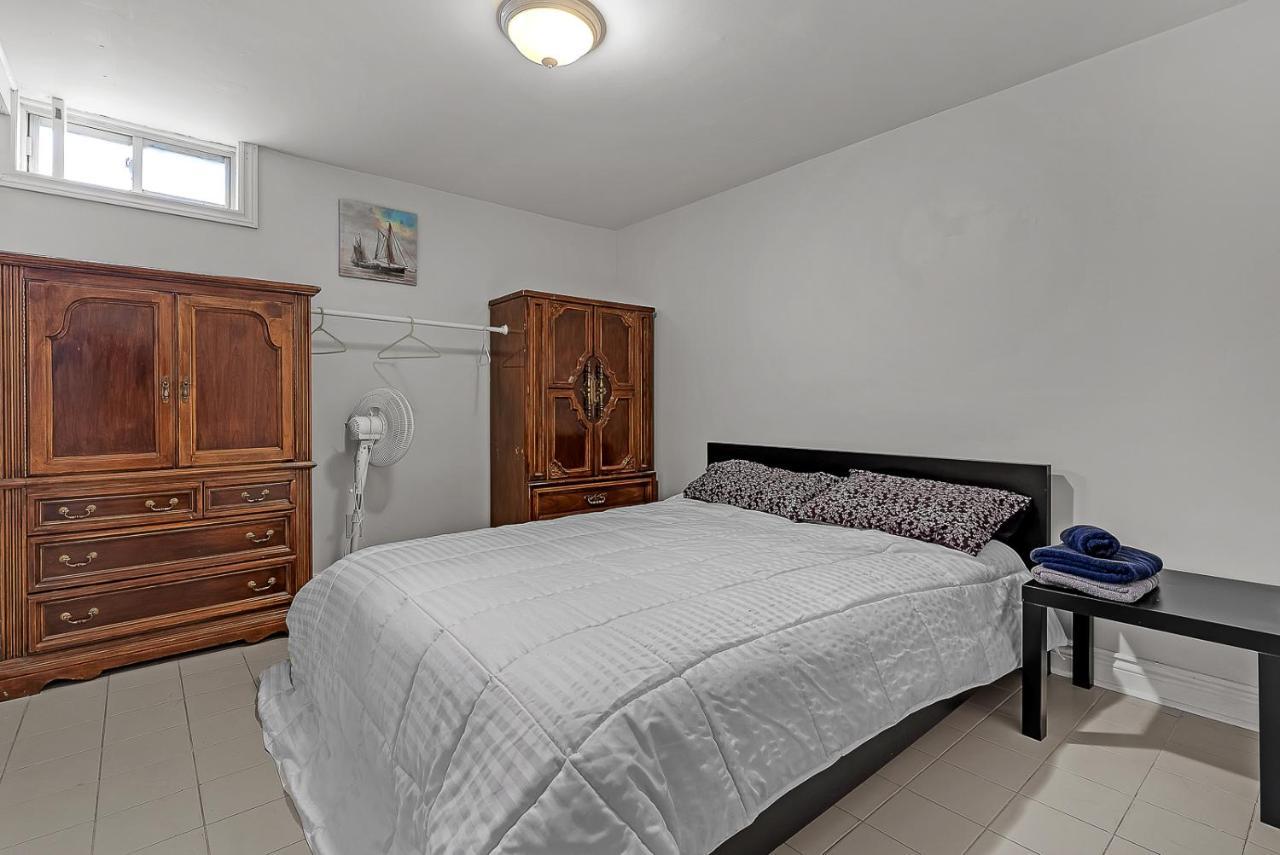 Апартаменты Very Cozy & Comfortable In Downtown Toronto Great Value! Экстерьер фото