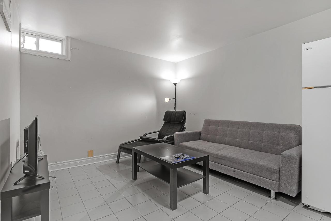 Апартаменты Very Cozy & Comfortable In Downtown Toronto Great Value! Экстерьер фото